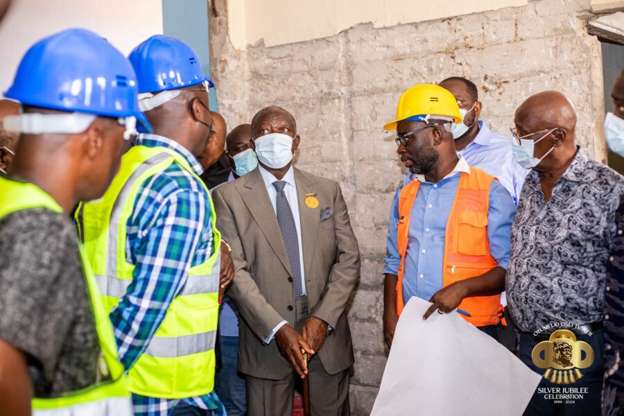 Asantehene Inspects Progress of KATH Renovation